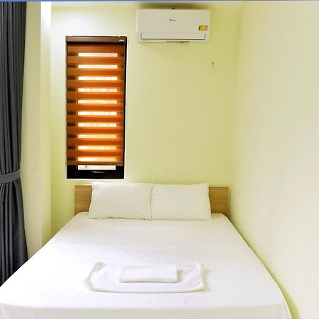 Era Apartment Xuan Thuy ハノイ市 エクステリア 写真