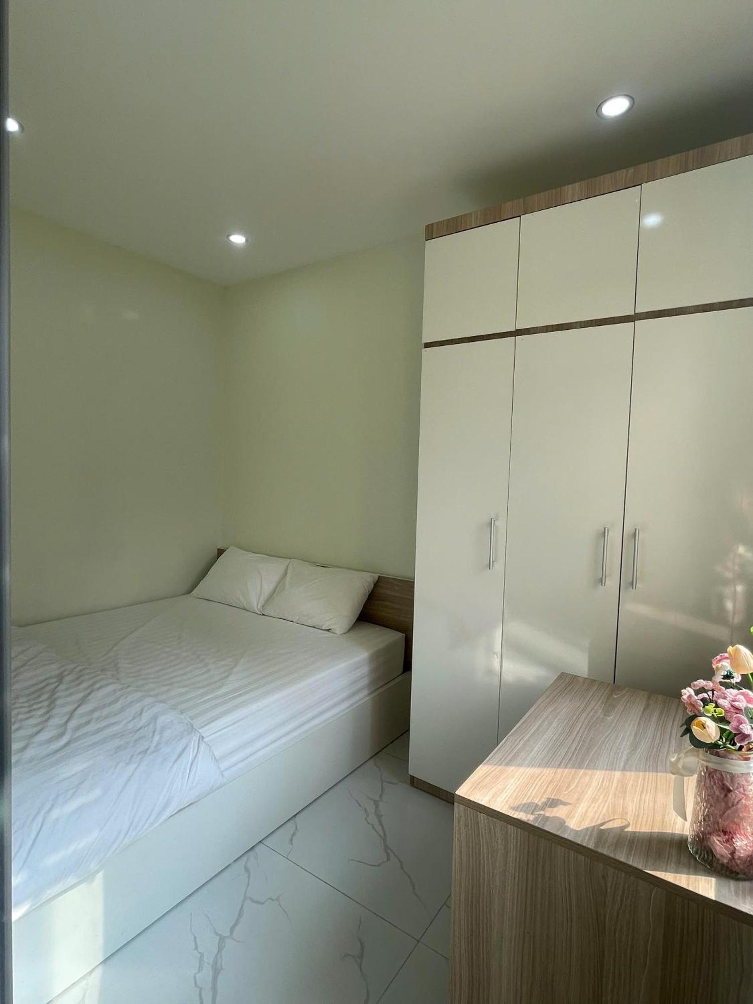 Era Apartment Xuan Thuy ハノイ市 エクステリア 写真