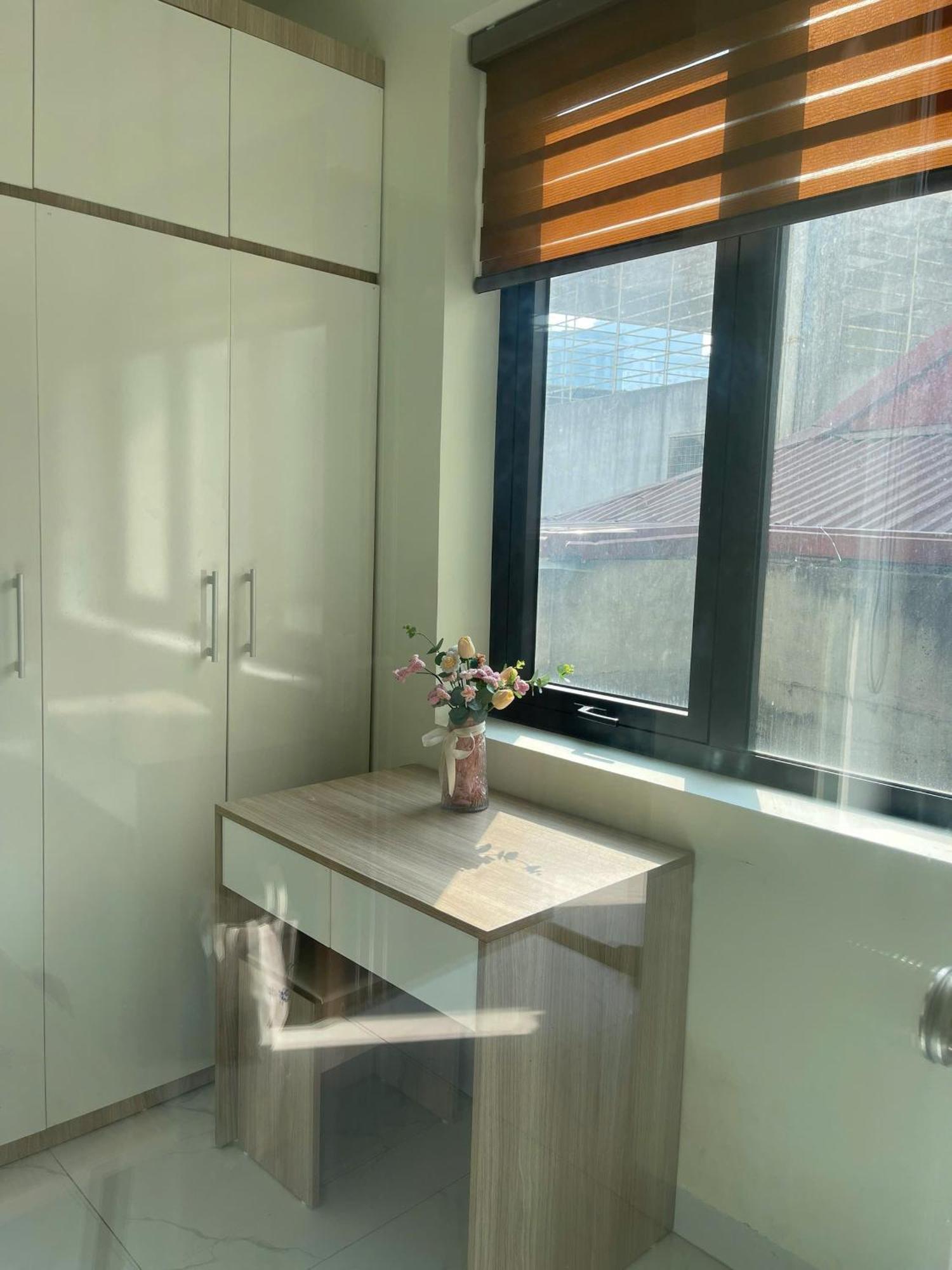 Era Apartment Xuan Thuy ハノイ市 エクステリア 写真