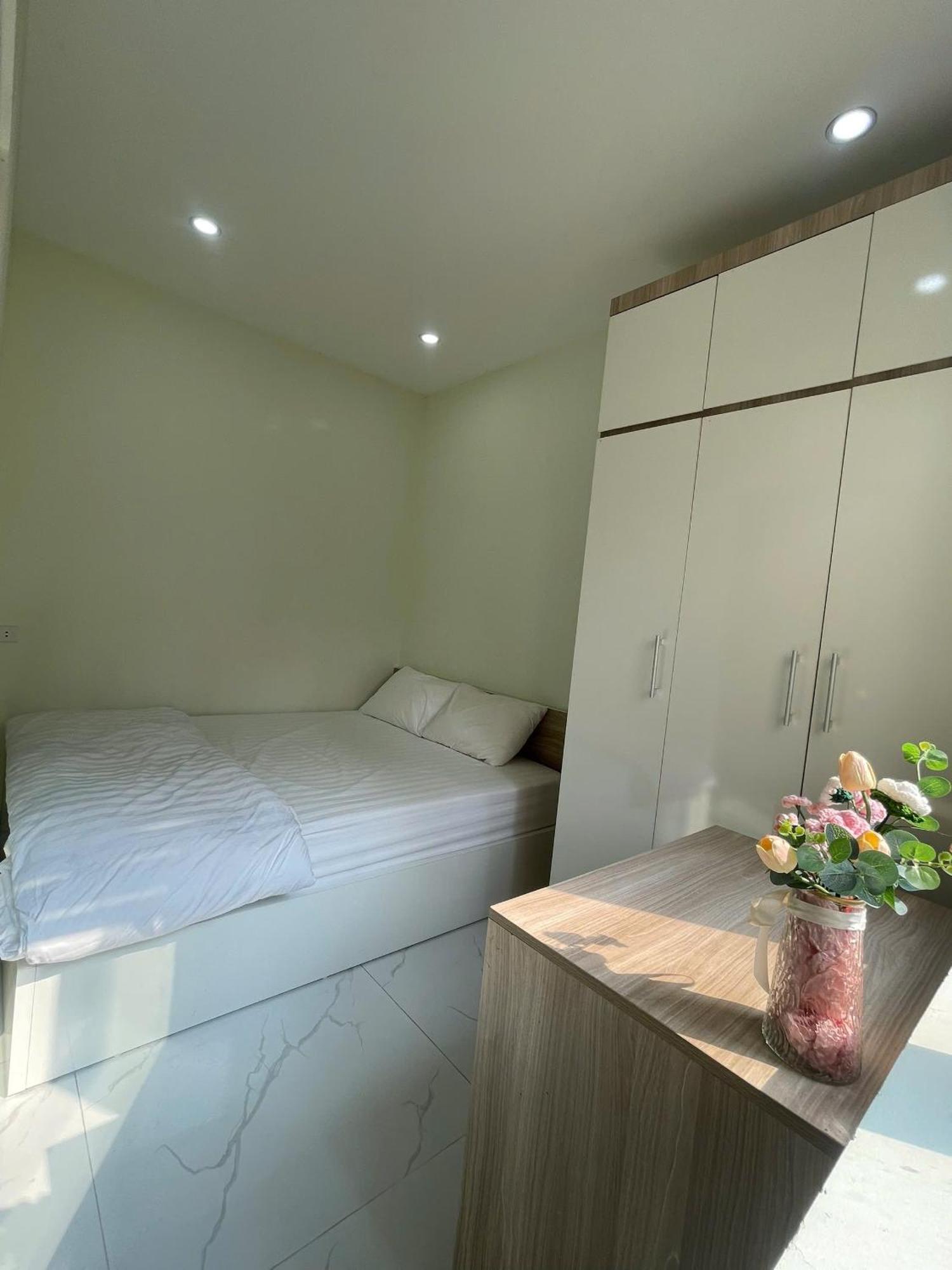 Era Apartment Xuan Thuy ハノイ市 エクステリア 写真
