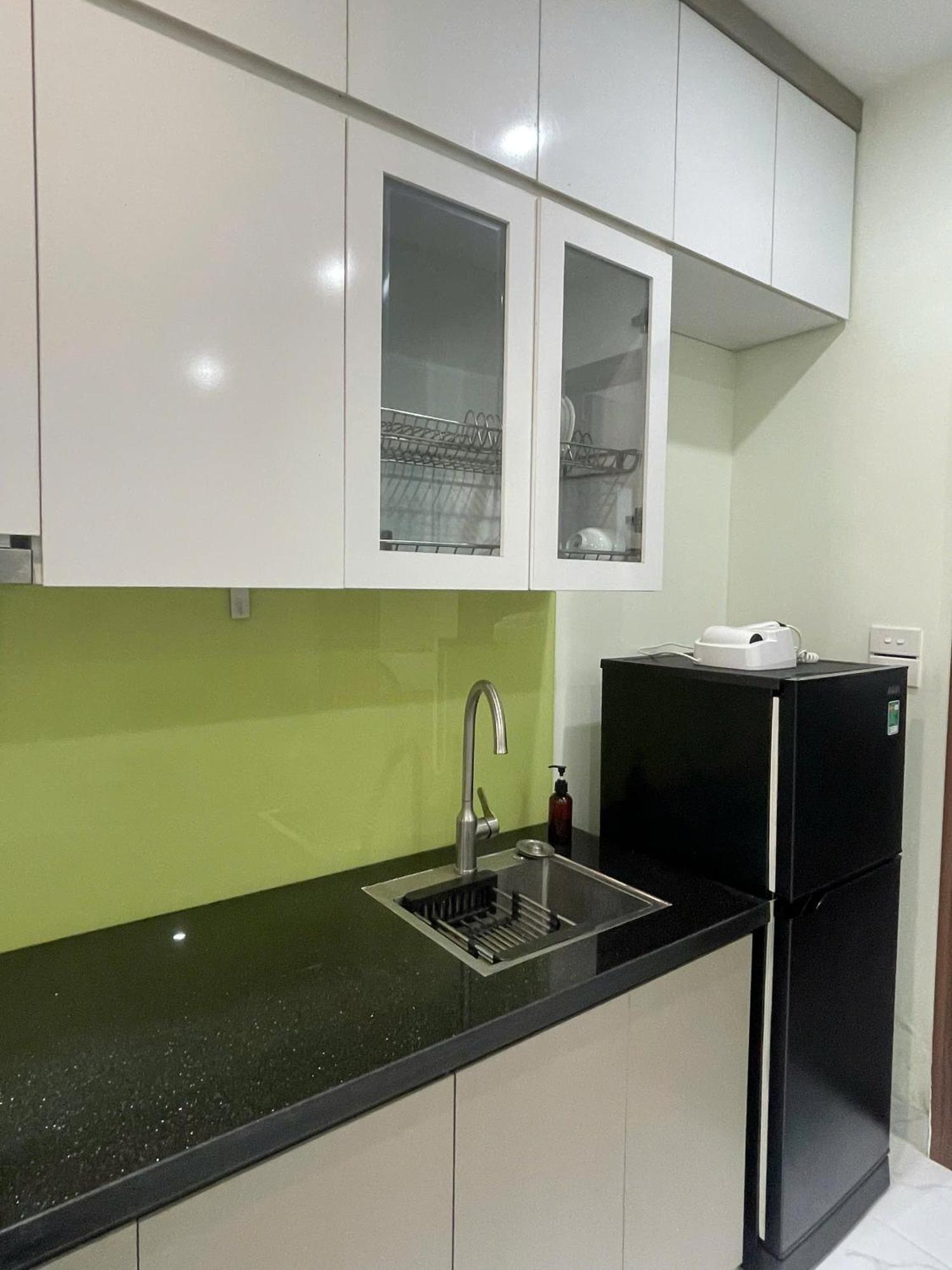 Era Apartment Xuan Thuy ハノイ市 エクステリア 写真