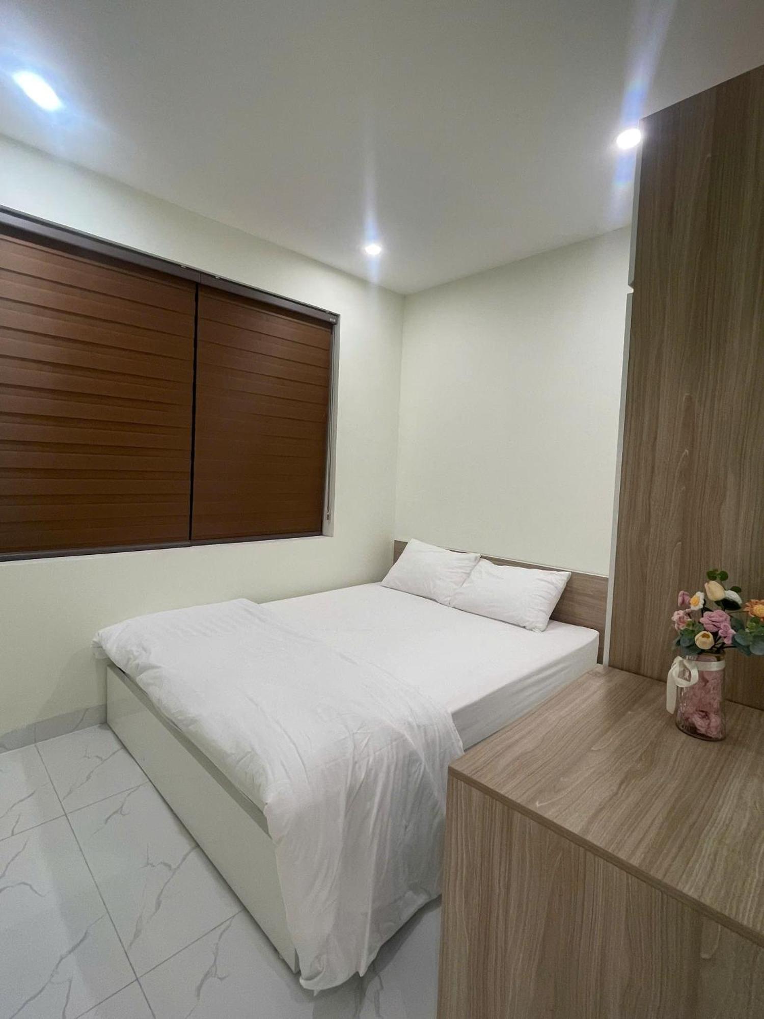 Era Apartment Xuan Thuy ハノイ市 エクステリア 写真