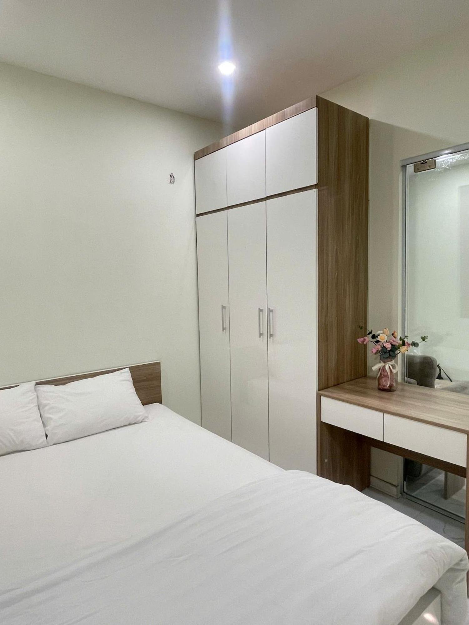 Era Apartment Xuan Thuy ハノイ市 エクステリア 写真