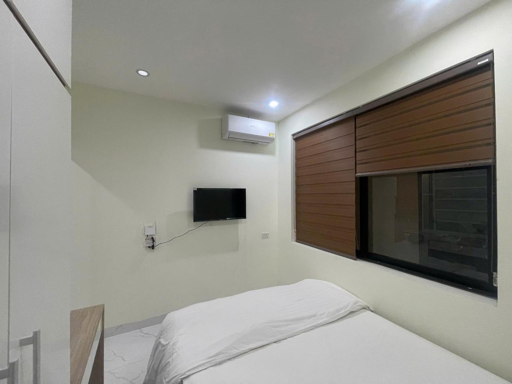 Era Apartment Xuan Thuy ハノイ市 エクステリア 写真